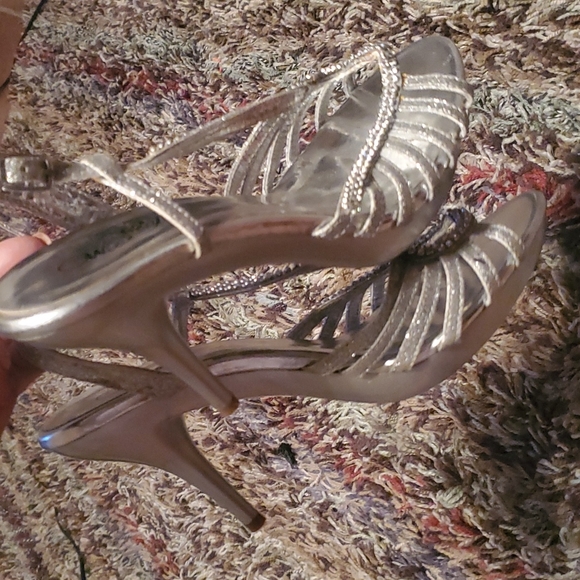 Shoes - Picture 2 of 2